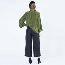 Load image into Gallery viewer, Tash Top | Olive
